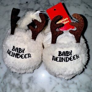 Precious, fuzzy  baby slippers NWT